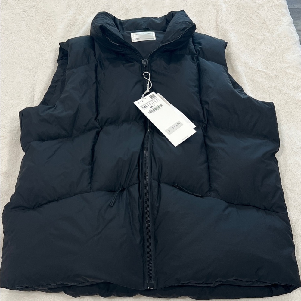 Zara-women’s puffer vest-NEW